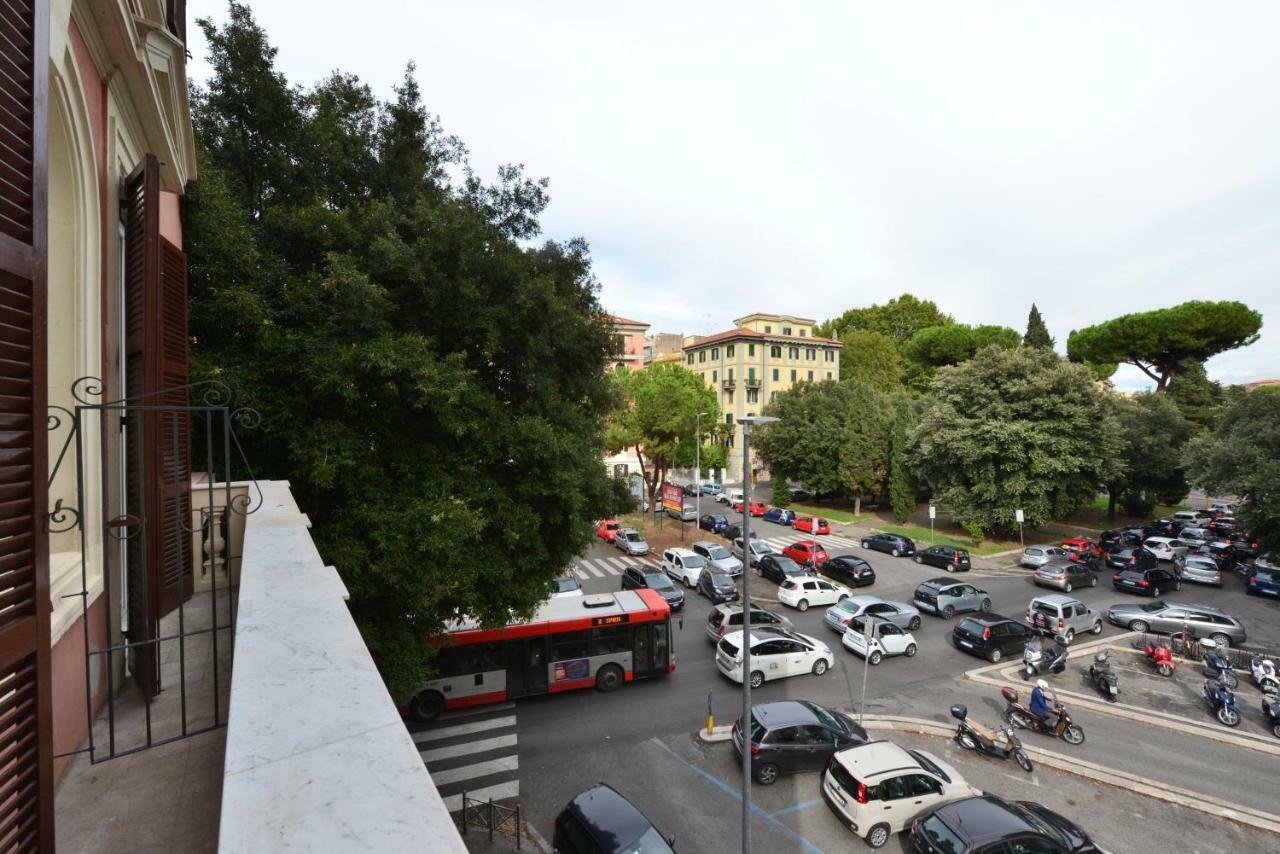 Fabio Dei Velapazza Guesthouse Roma Eksteriør bilde